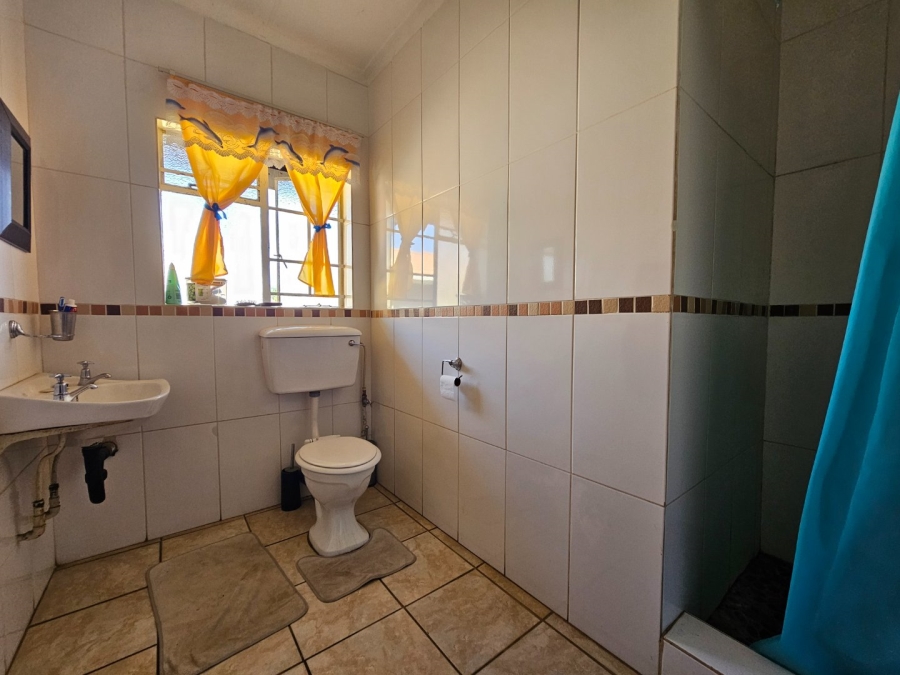 3 Bedroom Property for Sale in Vaalpark Free State
